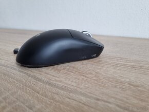 Logitech PRO X Superlight - bezdrátová myš - 3