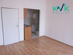 Pronájem bytu 1KK, v OV, cihla, 22,4 m2, ul. Krále Jiřího, K - 3