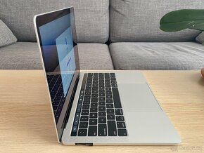 Apple MacBook Pro 13" (2018) - i7 2,70GHz, 16GB, 512GB SSD - 3