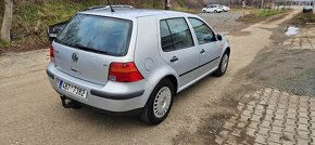 Volkswagen Golf 1.6i 74kW - 3