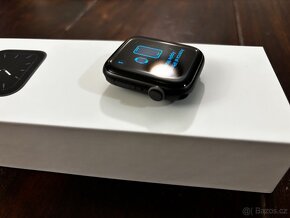 Apple Watch 5 44mm - 3