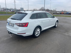 Škoda Superb 1.6 TDI DSG - Auta na splátky bez registru - 3