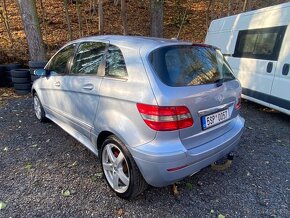 Mercedes B200 Turbo 100kW tažné klima 220tkm 2005 - 3