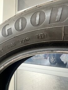 Letní pneu Goodyear Efficient grip 205/55/R17 - 3