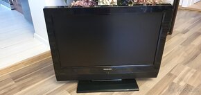 LCD TV uhl 66cm/26" - 3