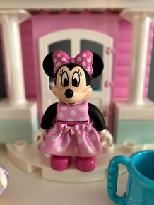 LEGO® DUPLO® ǀ Disney 10942 Domek a kavárna Minnie - 3