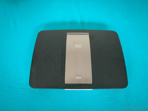 Linksys EA6700 router - 3