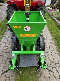 Sazec brambor za malotraktor - 3