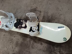 Snowboard 150cm, vázání BURTON - 3