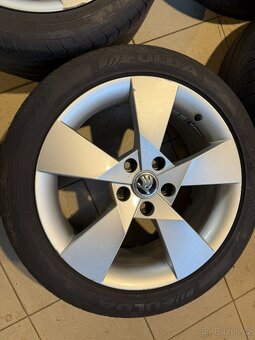 Alu kola Škoda DENOM R17 5x112 ET49 Octavia III - 3