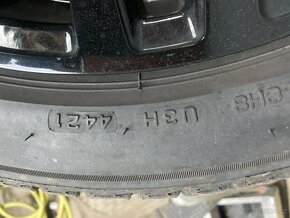 BMW originál alu +zánovní pneu 225/45r17 - 3