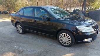 Prodám škoda octavia II facelift 1,6 MPI 75 kw sedan - 3