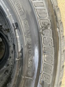 Pneu Bridgestone Duravis 215 /70R15C - 3