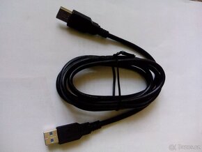 Kabely USB,HDMI,DB25F - 3