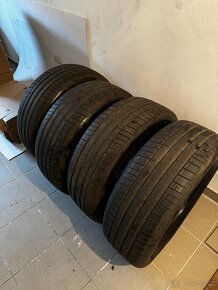 Hankook 235/55R19 letní - 3