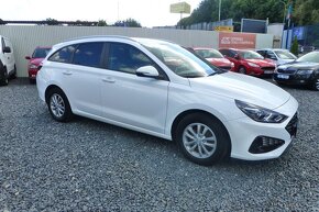 Hyundai i30 Combi 1.6CRDi,85kw,12/2020,ČR,1majitel,-21%DPH - 3