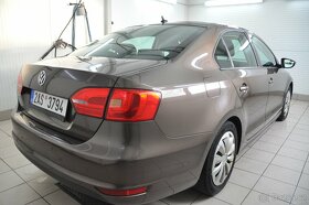 Prodám VW Jetta 2012 1.2TSi 77kw - 3