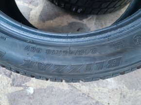 zimní pneu 245/45 R18 RFT - 3