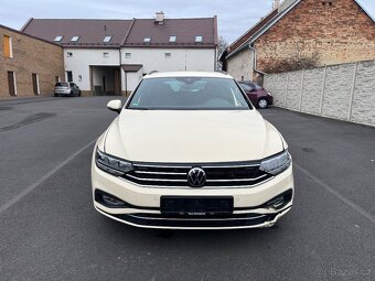 VW PASSAT VARIANT BUSINESS 2.0TDI DSG rv.2023 - 3