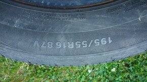 Letní pneu Kumho 195/55 r16  cena je za 2 ks - 3