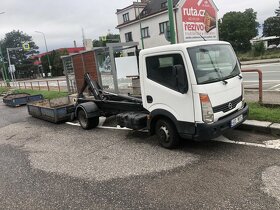 Nissan Cabstar nosič kontejneru do 3,5T - 3