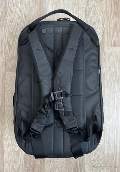 Peak Design Travel Backpack 30L - 3