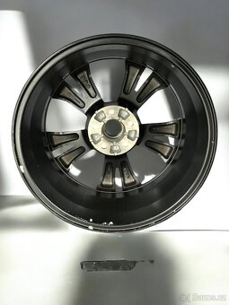 originální alu kola Nissan 5x114,3 r18 - 3