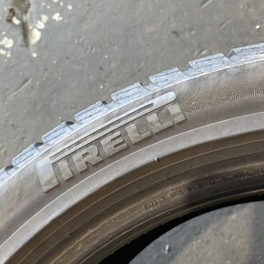 Zimní pneu 225/45 R18 95V Pirelli 5mm - 3