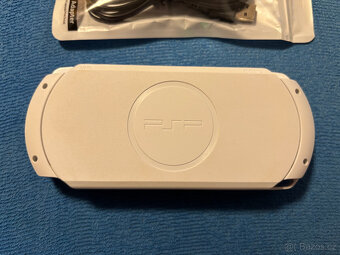 PSP - Playstation Portable E1004 White - Street - TOP stav - 3