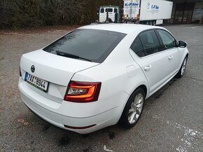 Škoda Octavia-1.8tsi-ČR-automat - 3