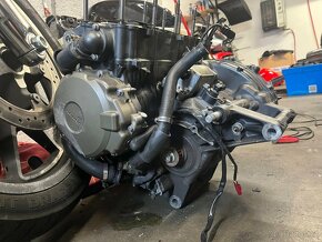 Motor SC59 2008 (CBR1000fireblade) - 3