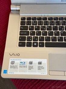 Sony VAIO - 3