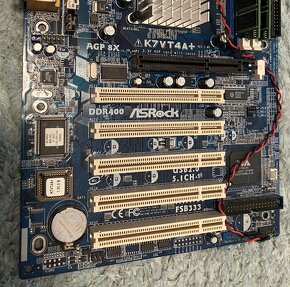 RETRO AsRock socket A (462), AMD Sempron 2400+, 2 Gb DDR - 3