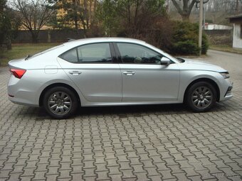 Škoda Octavia IV 2.0tdi 85kw 2023 33tkm DPH - 3