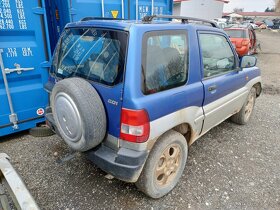 Mitsubishi Pajero PININ 2000 1,8GDI 88kW 3DV - dily - 3