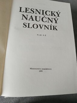 LESNICKÝ SLOVNÍK NAUČNÝ - 3