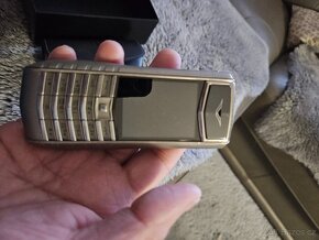 Vertu - 3