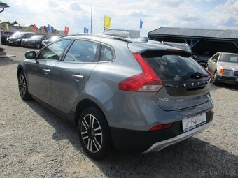 VOLVO V40 2.0D88kw CROSSCOUNTRY 10/2018 bez koroze - 3