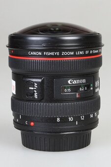 Canon EF 8–15 mm f/4L Fisheye USM ( v záruce ) - 3