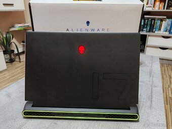 Alienware m17 R5 RTX 3070 Ti - 3