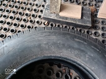 Pneu 275/65 R18 - 3