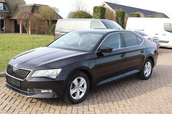 Skoda Superb 2.0 TDI Ambition - 3