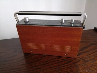 Rádio Tesla Capri - 3