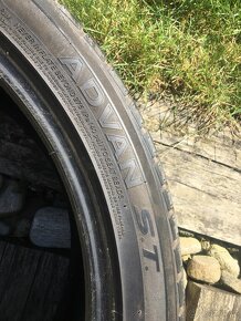 Pneu Yokohama 295/35 r22 - 3