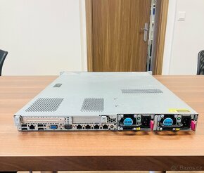 Server HP ProLiant DL 380e Gen8 - 3