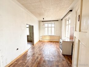 Rodinný dům Jestřebí, 102m2, dílna 36m2 + garáž 23m2- bez RK - 3