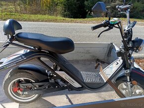 X-scooters XR09 EEC Li

 - 3