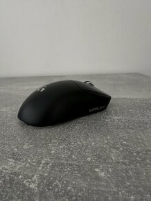 Bezdrátová herní myš Logitech superlight pro x - 3