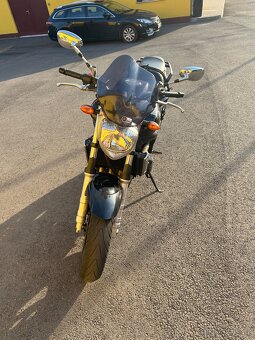 Yamaha fz6 - 3