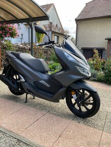 HONDA pcx 125 , 10 260 km najeto - 3